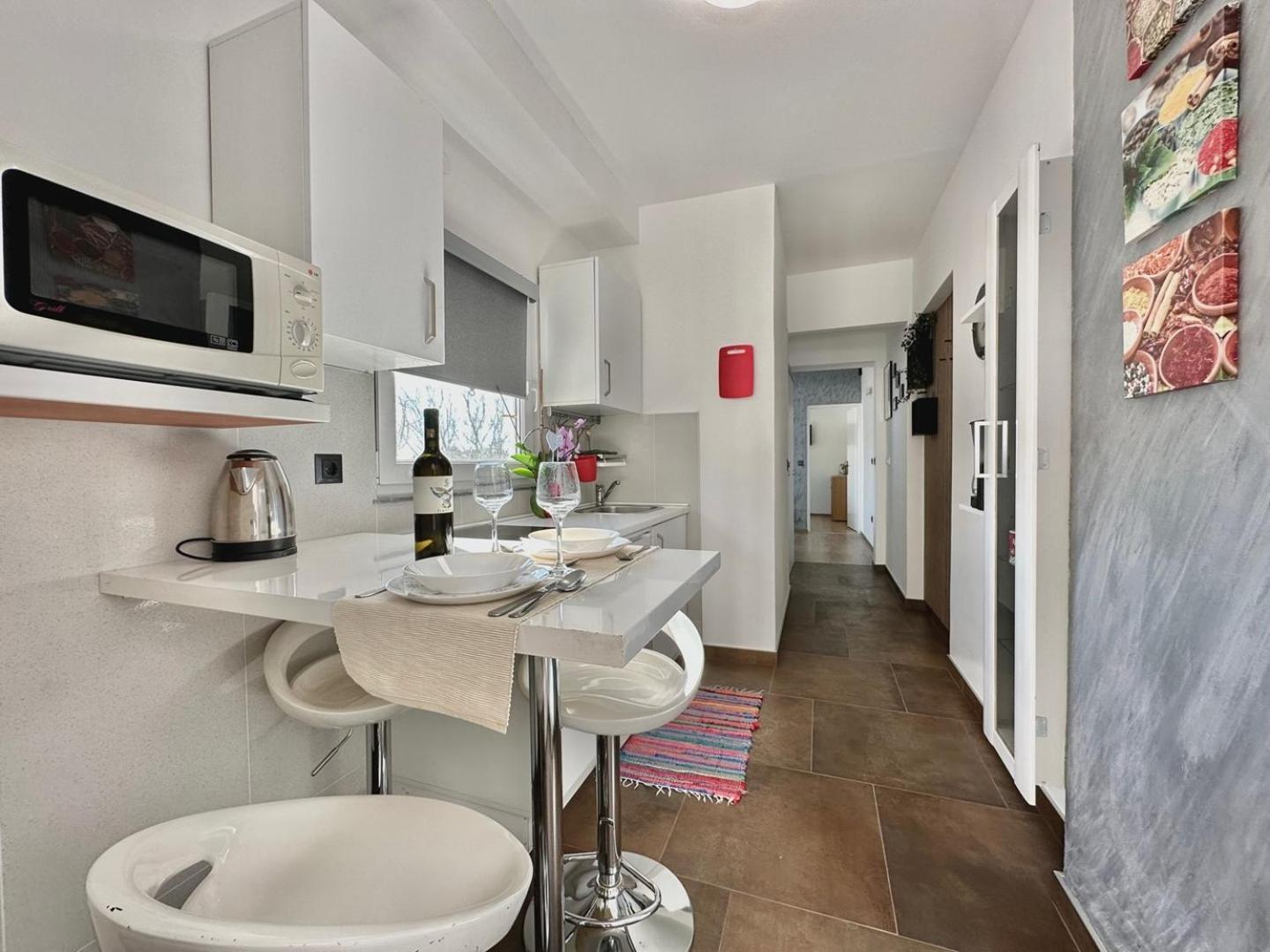 Charming Apartments Dodo Крк Екстер'єр фото