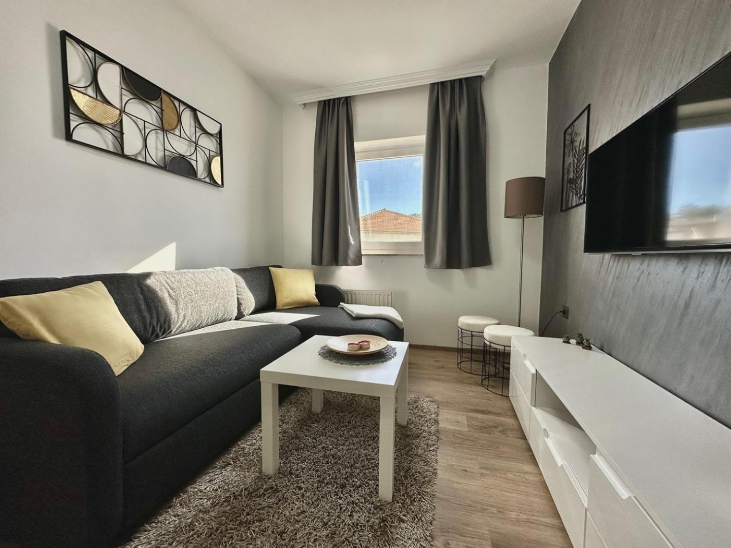 Charming Apartments Dodo Крк Екстер'єр фото
